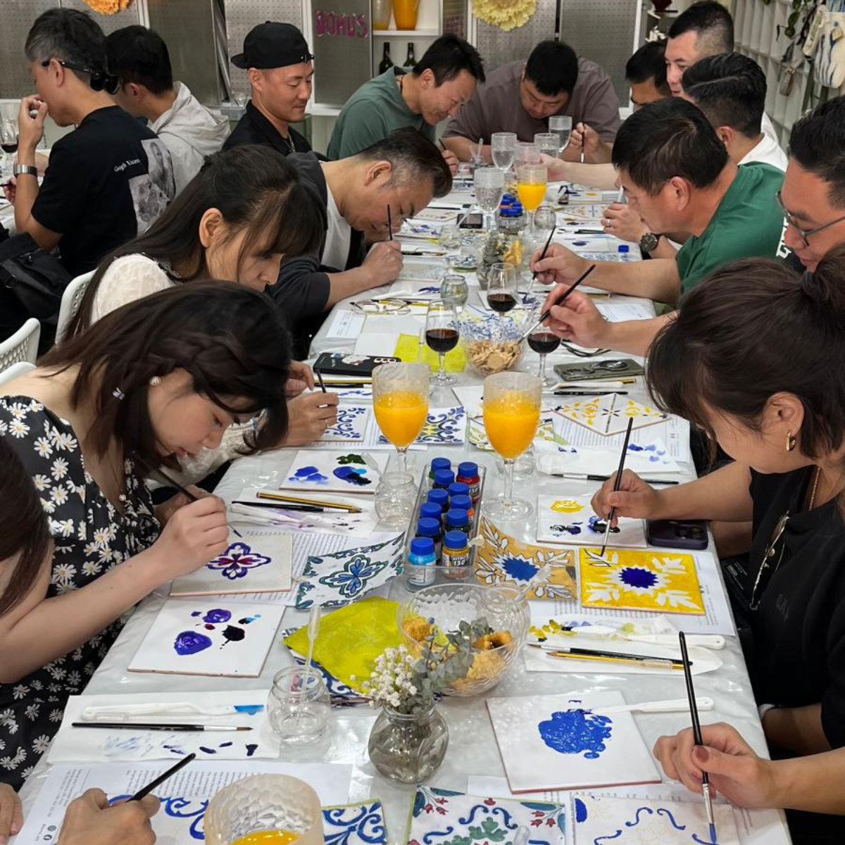 Tile Painting Workshop in Downtown Porto | Antero de Quental