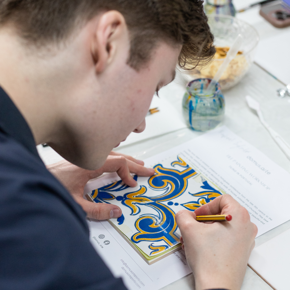 Tile Painting Workshop with Porto Wine (Sé do Porto)