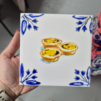 Tile Painting Workshop with Porto Wine (Lapa)