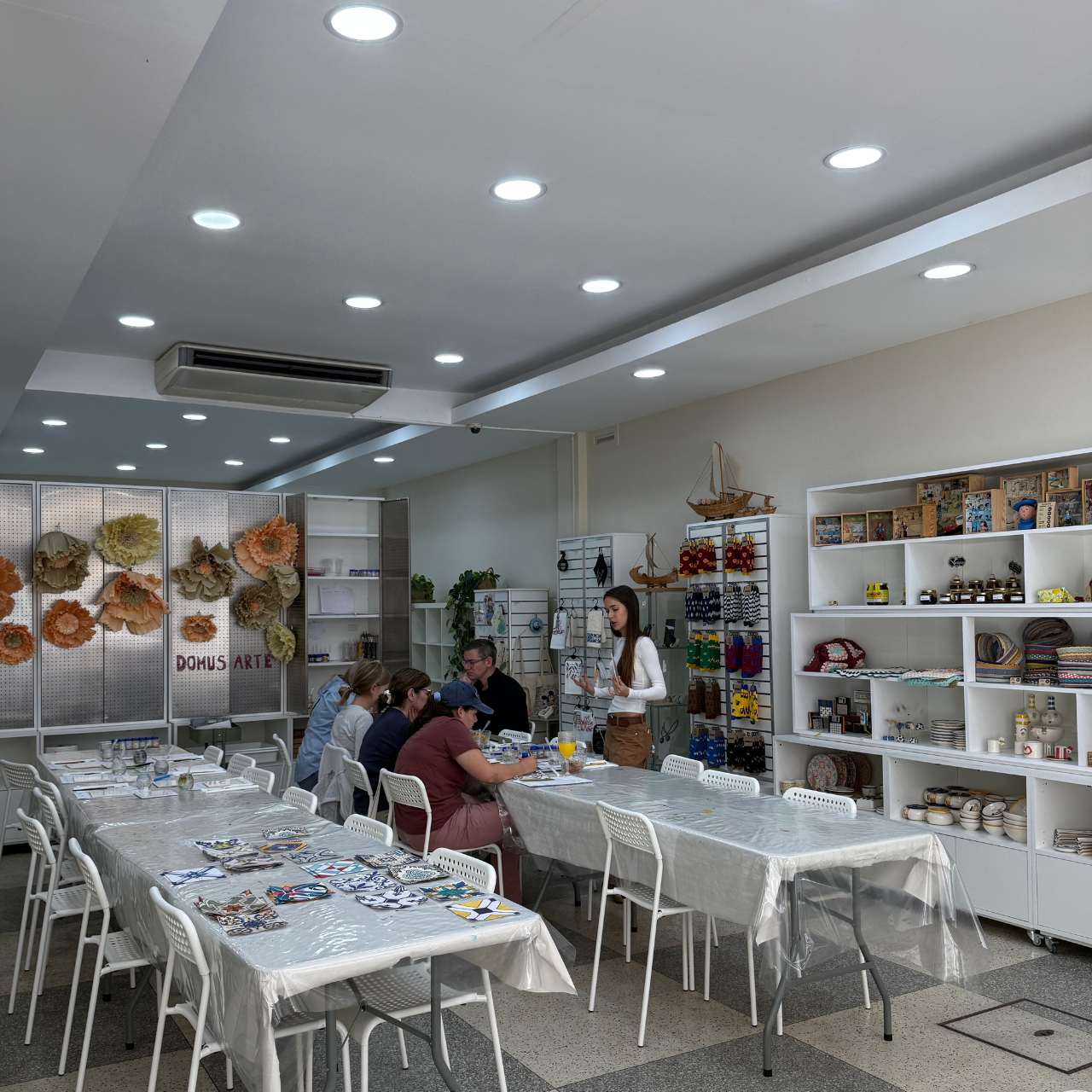 Tile Painting Workshop with Porto Wine (Lapa)