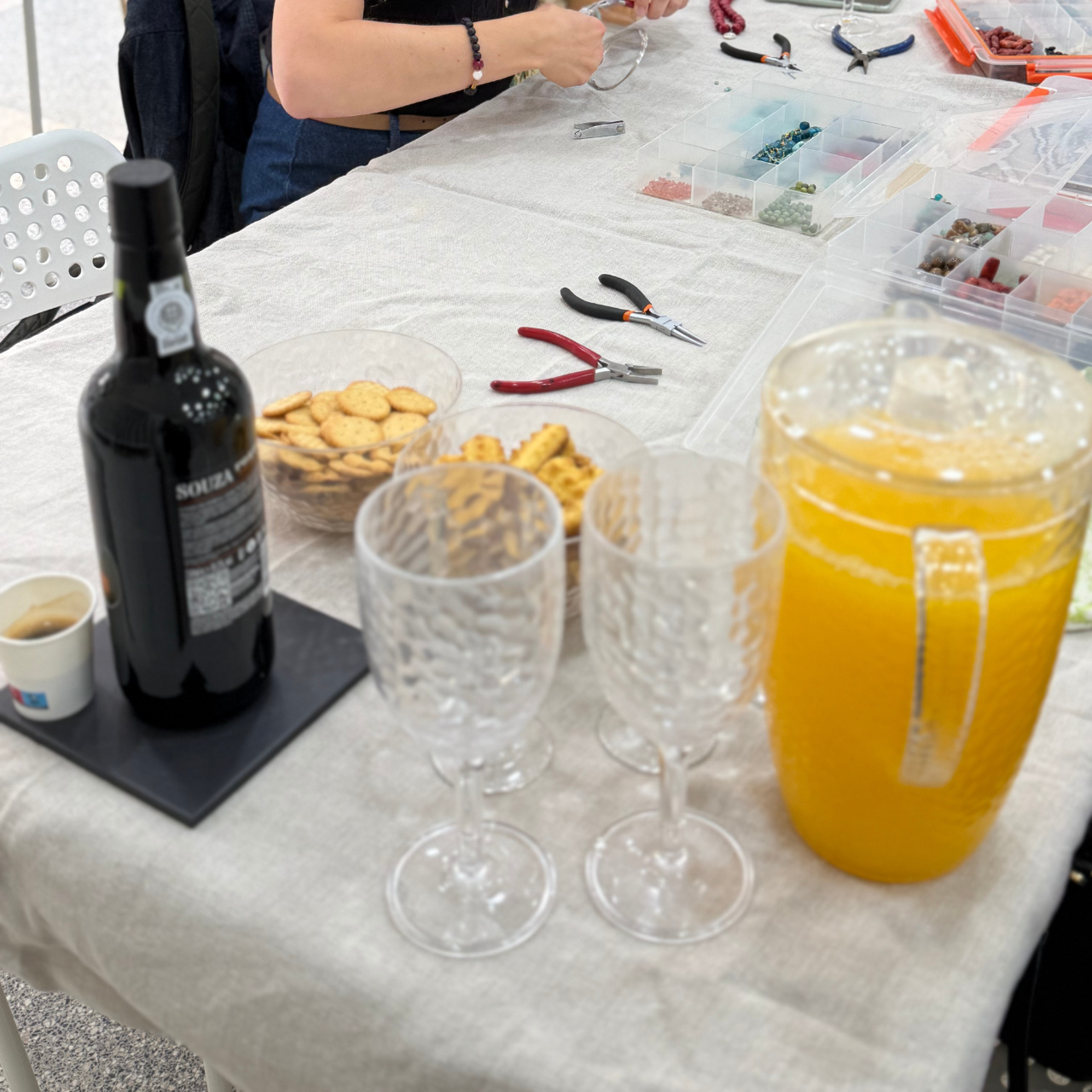 Workshop de Joalharia na Baixa do Porto: crie o seu colar ou pulseira